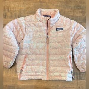 Patagonia girls down jackets/sweater 4t